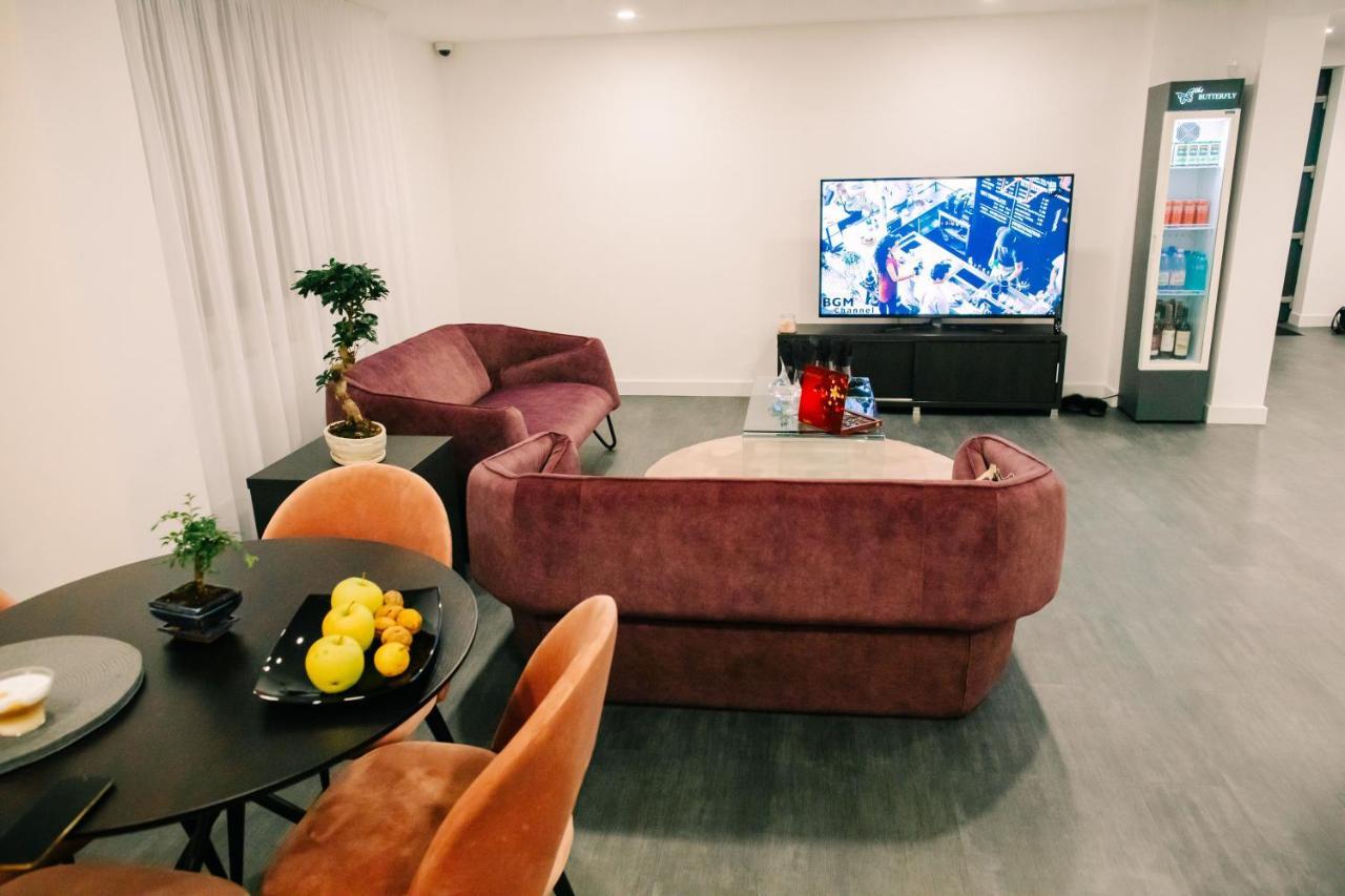 Hotel The Butterfly Sîngeorgiu de Mureş Zewnętrze zdjęcie